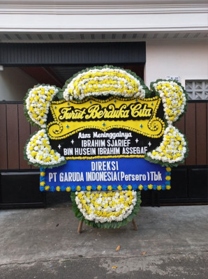 Papan Bunga Duka di Cipeucang